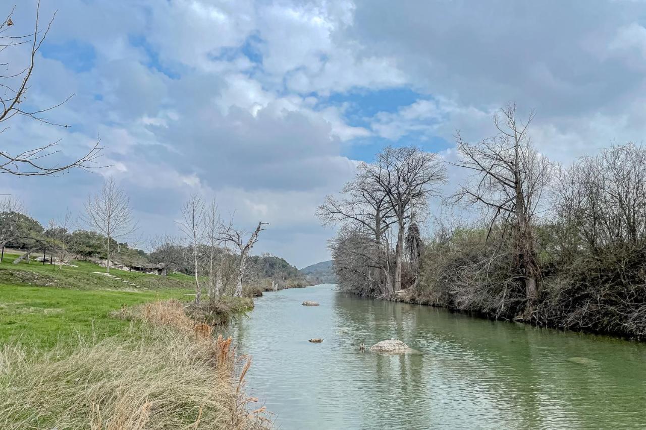 Grand River Retreat Wimberley Eksteriør bilde