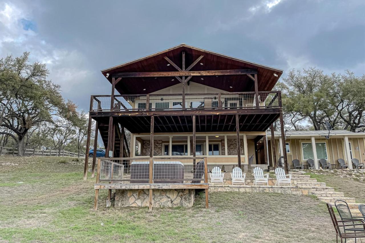 Grand River Retreat Wimberley Eksteriør bilde