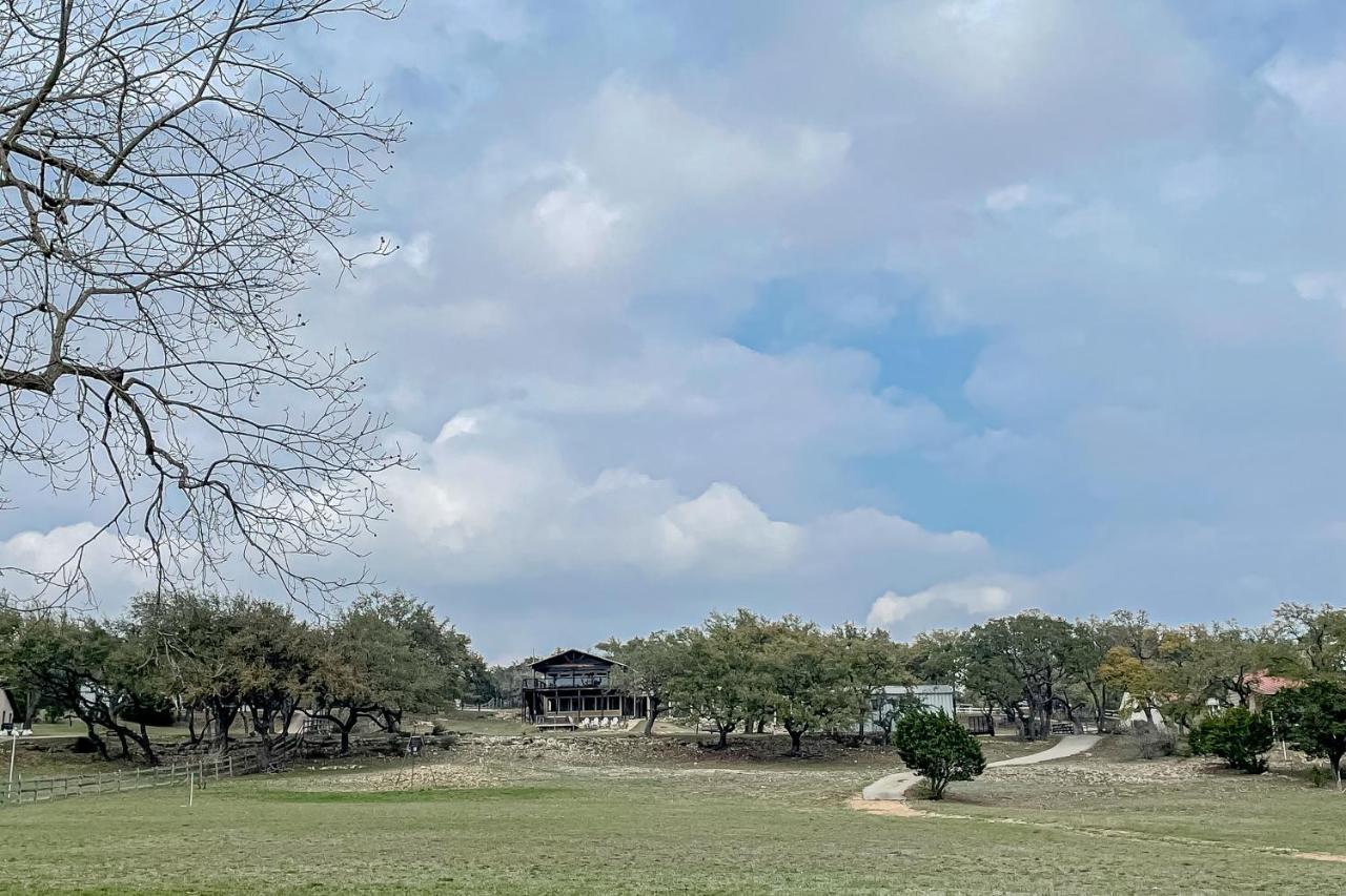 Grand River Retreat Wimberley Eksteriør bilde