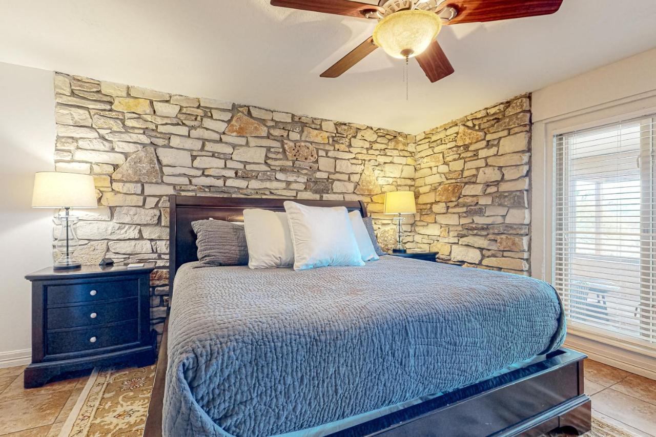 Grand River Retreat Wimberley Eksteriør bilde