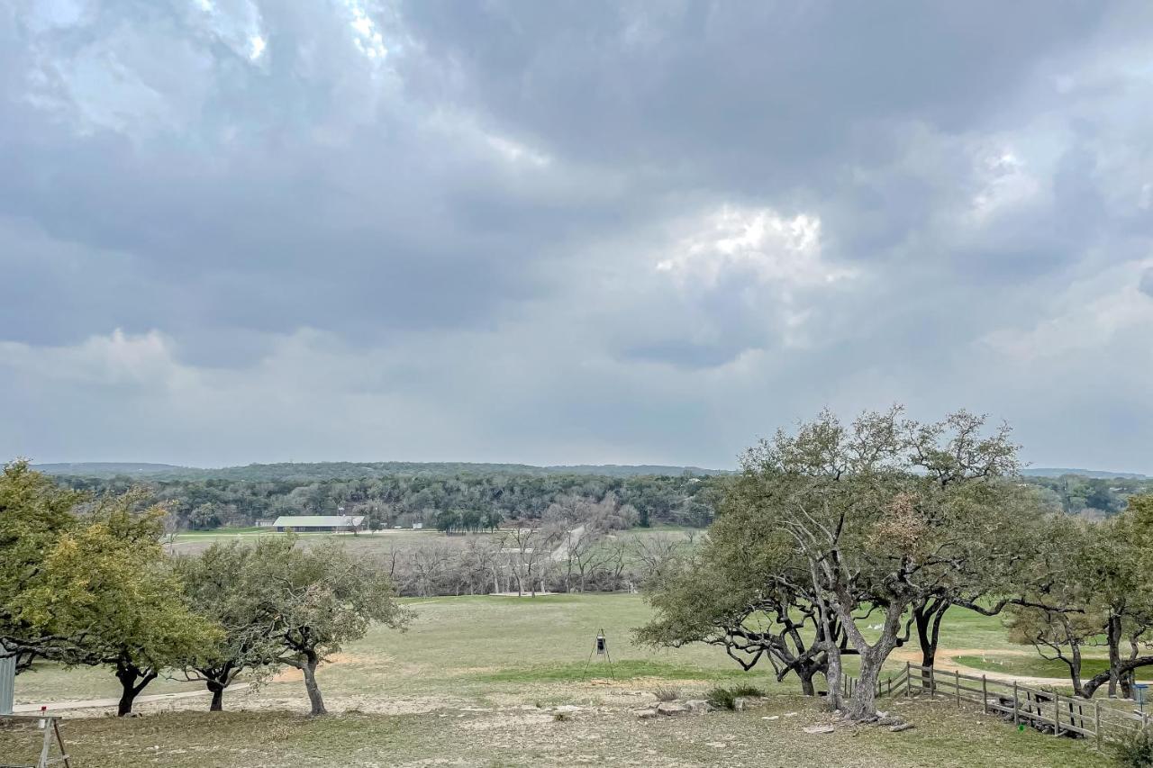 Grand River Retreat Wimberley Eksteriør bilde
